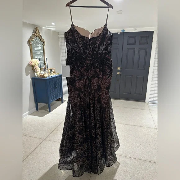 NWT Mac Duggal Black Lace Evening Gown - Picture 5 of 6